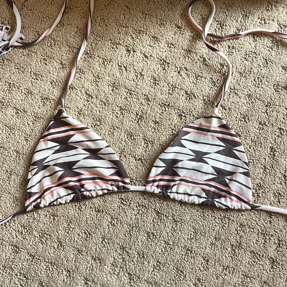 Acacia Native top